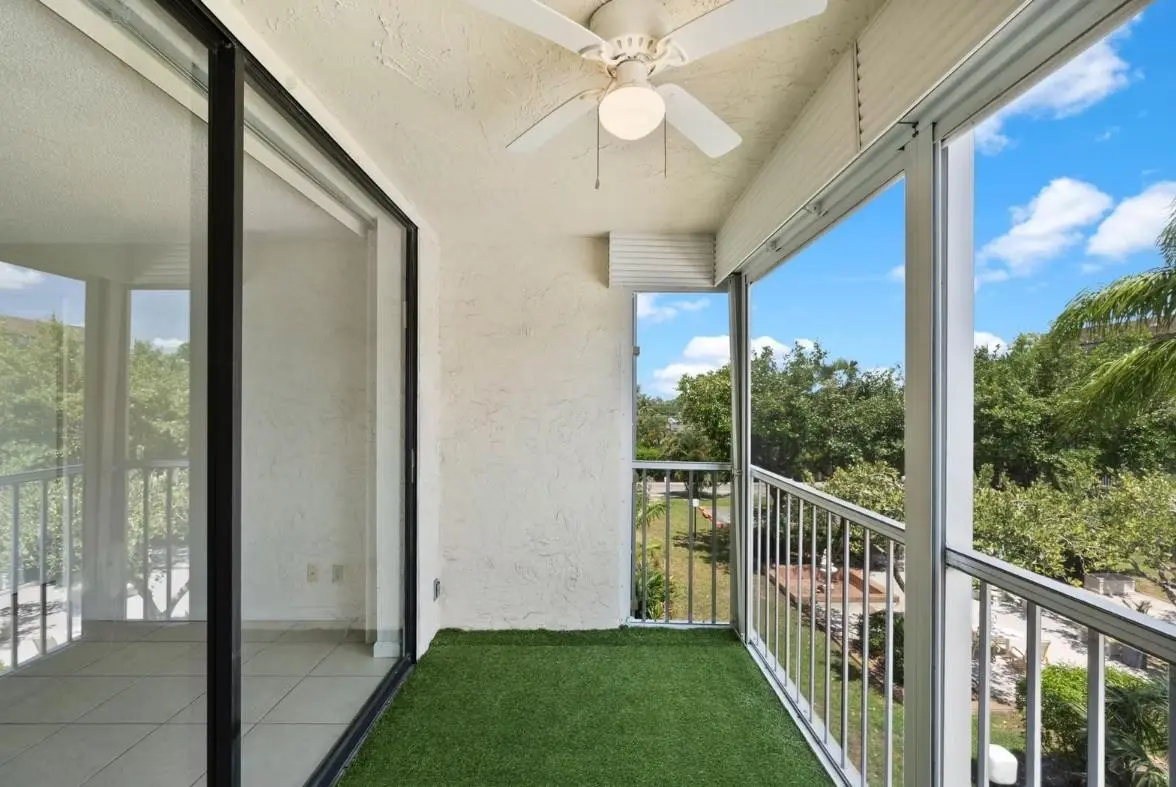 Photo 3 at 367 S FEDERAL Highway C321, Deerfield Beach