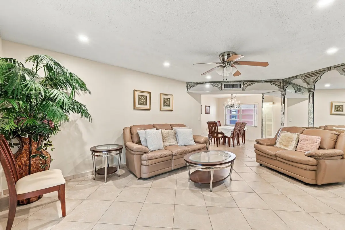 Living Room at 4000 NW 44TH Avenue 208, Lauderdale Lakes