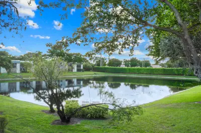 15054 ASHLAND Place 90, Delray Beach – Condominium for sale
