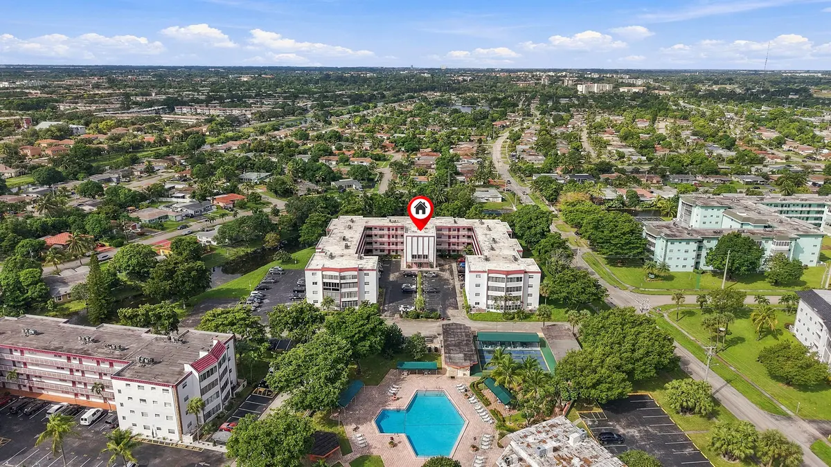Aerial View at 4000 NW 44TH Avenue 208, Lauderdale Lakes