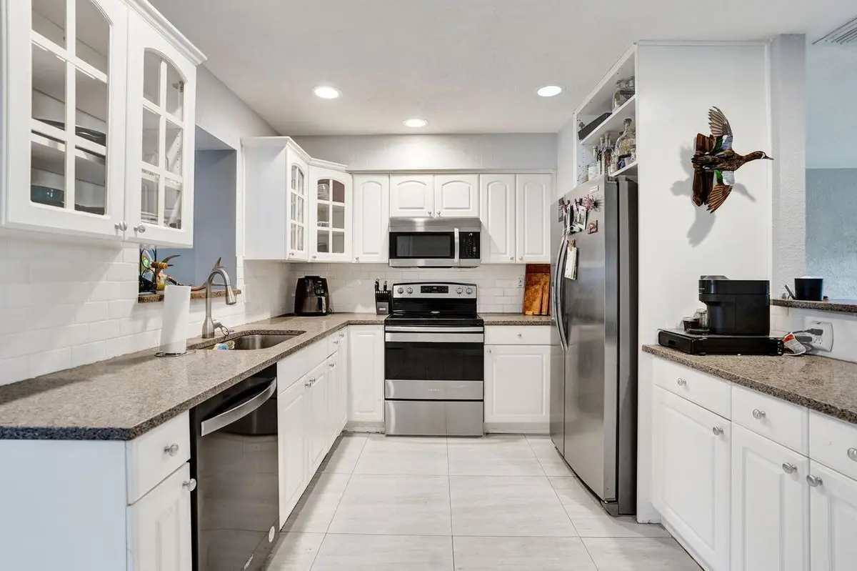 Kitchen at 2359 Holly Lane, Palm Beach Gardens
