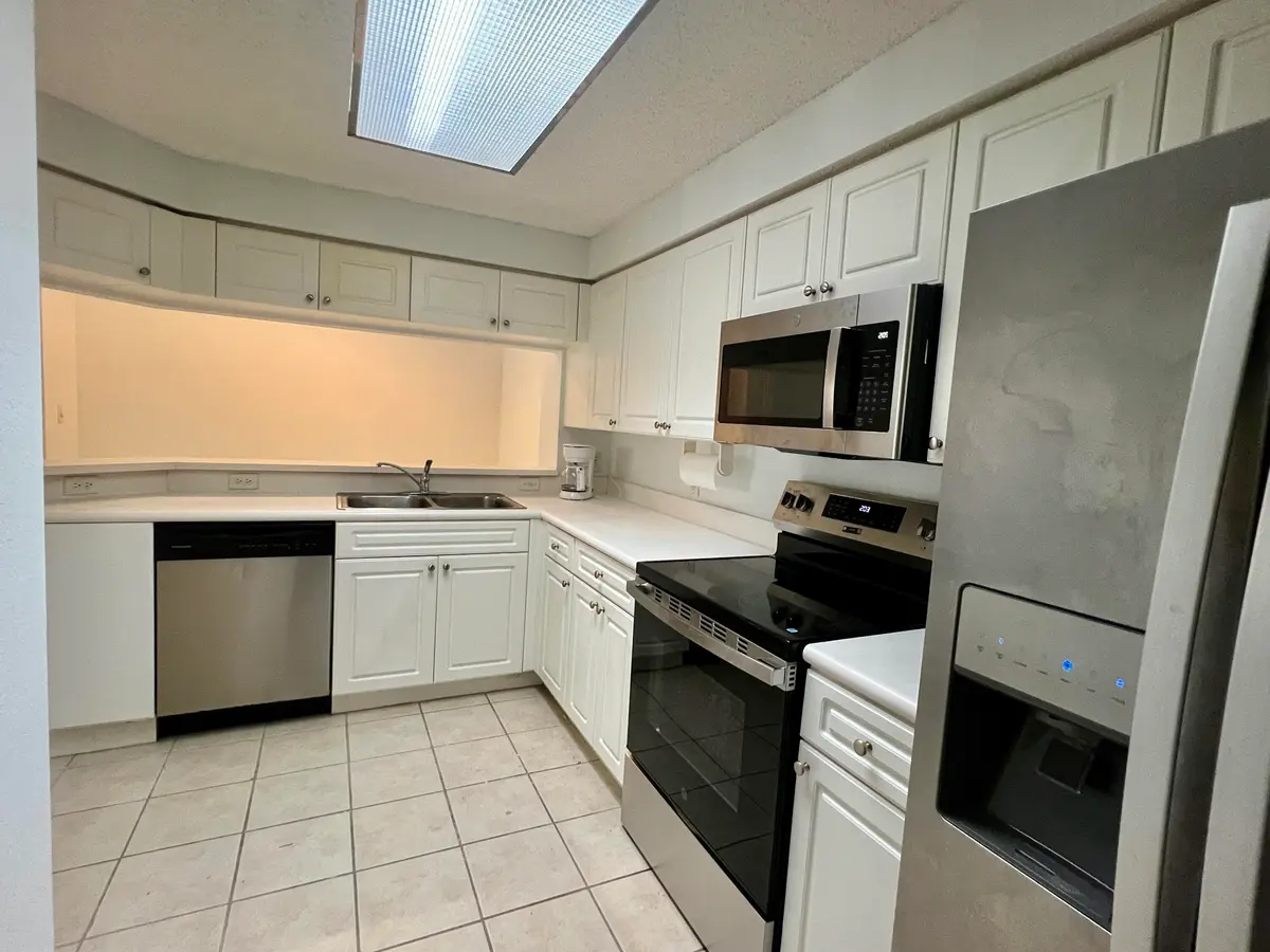 ALL SS appliances at 2726 Anzio Court 202, Palm Beach Gardens