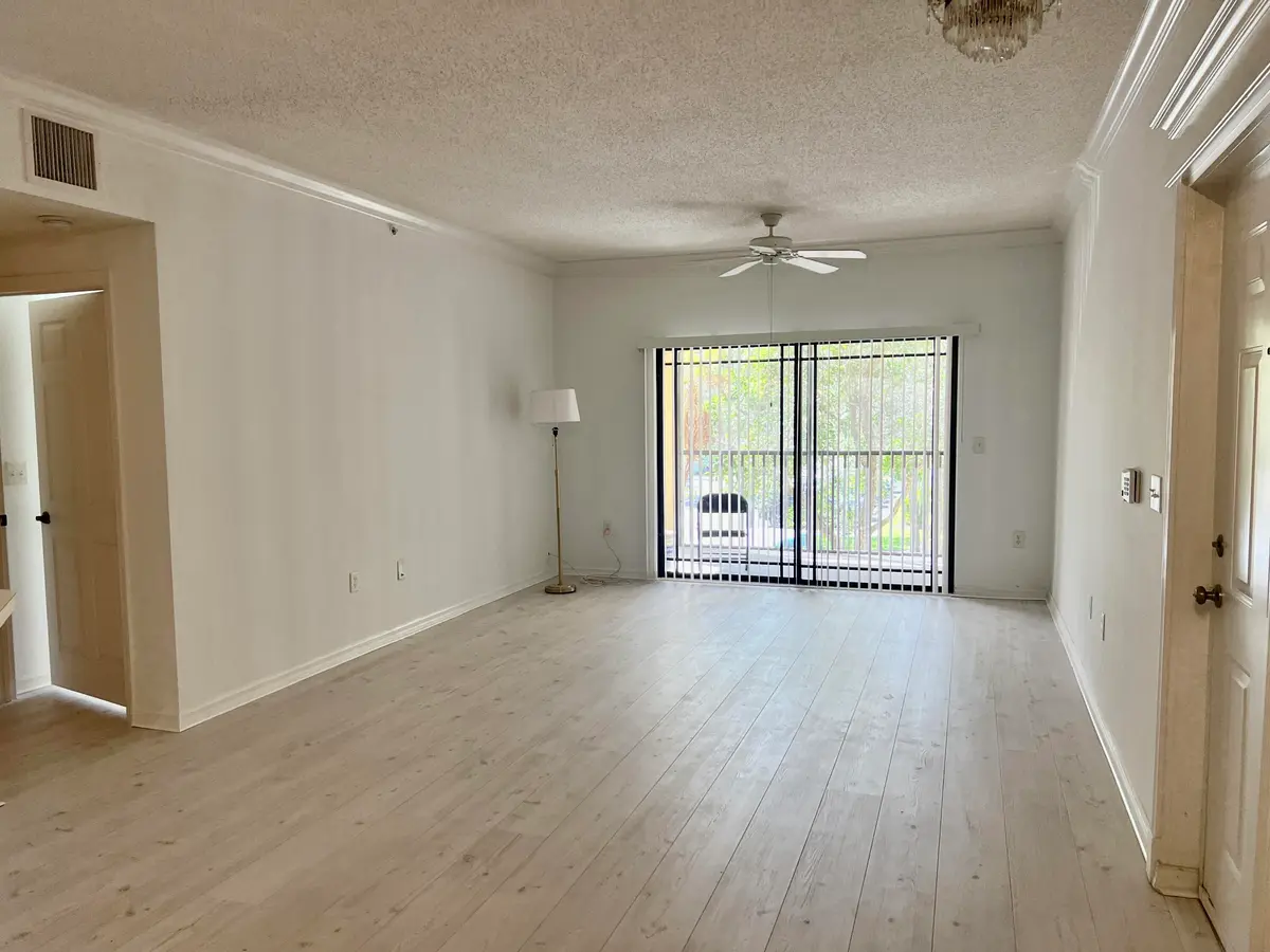 Spacious living room at 2726 Anzio Court 202, Palm Beach Gardens
