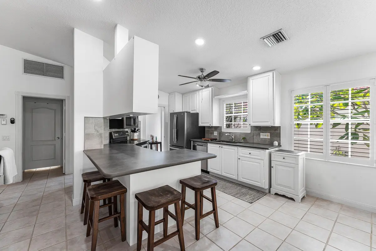 Kitchen at 2689 Livingston Lane, West Palm Beach