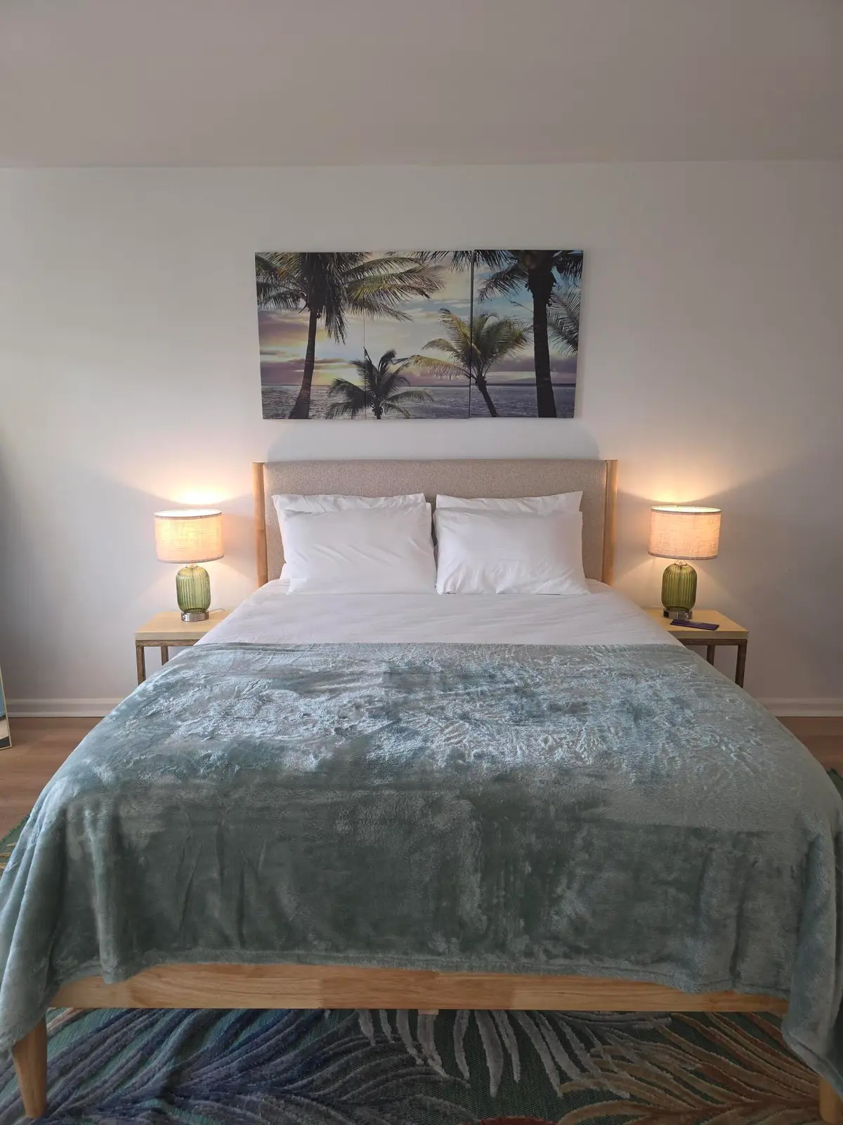 Bedroom at 911 N Federal Highway 102, Lake Worth Beach