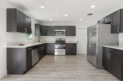 2136 80TH Avenue, Vero Beach – Single Family Residence for sale
