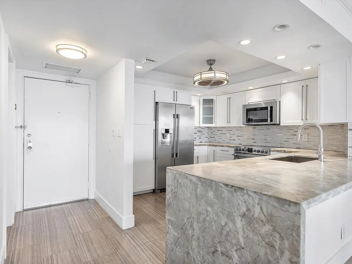 Photo 8 at 3900 Galt Ocean Drive 2904, Fort Lauderdale
