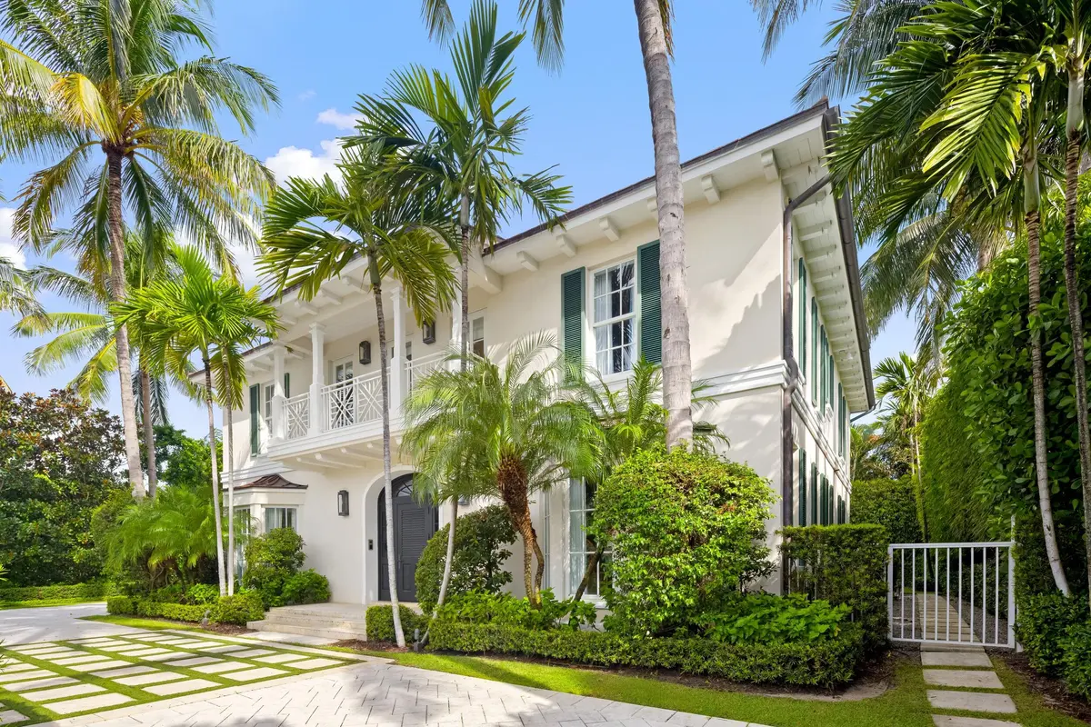 Front at 253 Jamaica Lane, Palm Beach