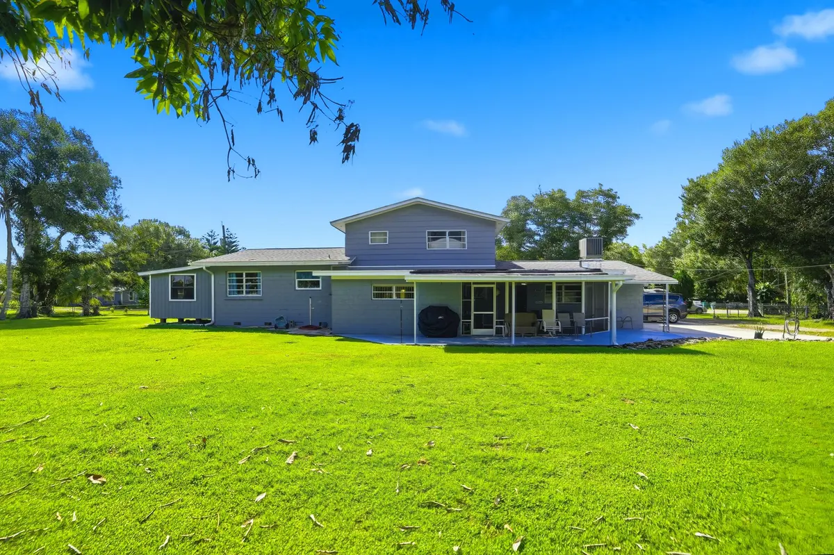 _DSC4110 at 3306 MEADOW Lane, Fort Pierce