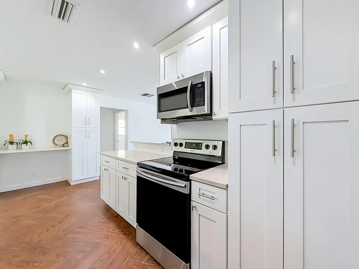 Kitchen at 813 SW 5TH Court, Boynton Beach