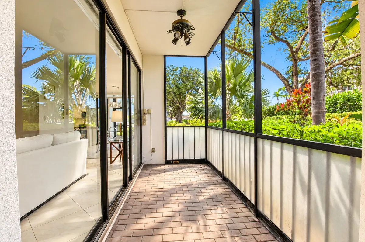 Screened Patio at 7786 Lakeside Boulevard 614, Boca Raton