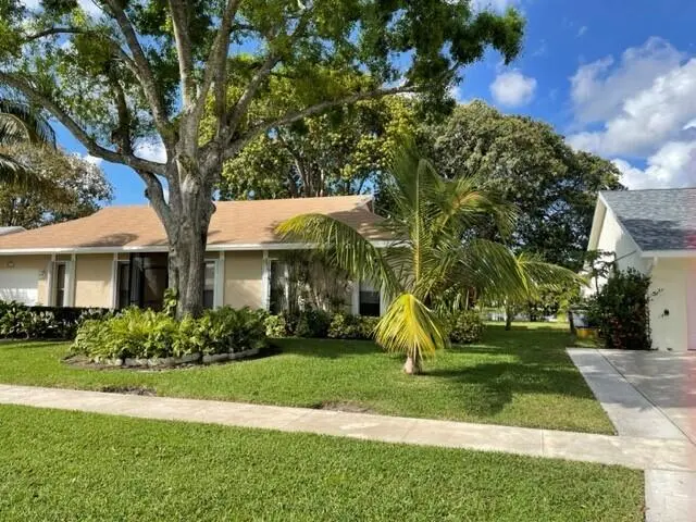 tim front side at 6347 Timberlakes Way, Delray Beach