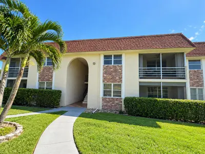 22765 SW 66TH Avenue 104, Boca Raton – Condominium for rent