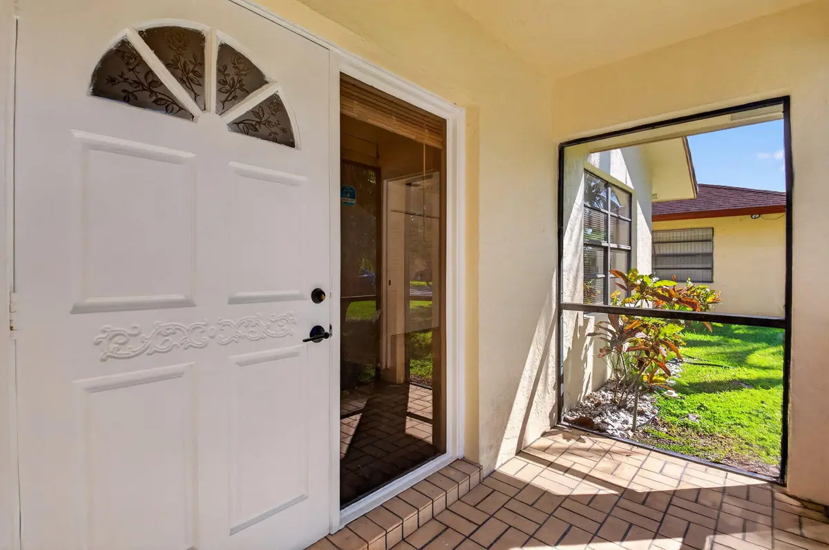 3-web-or-mls-DSC_9327 at 1323 Summit Run Circle, West Palm Beach