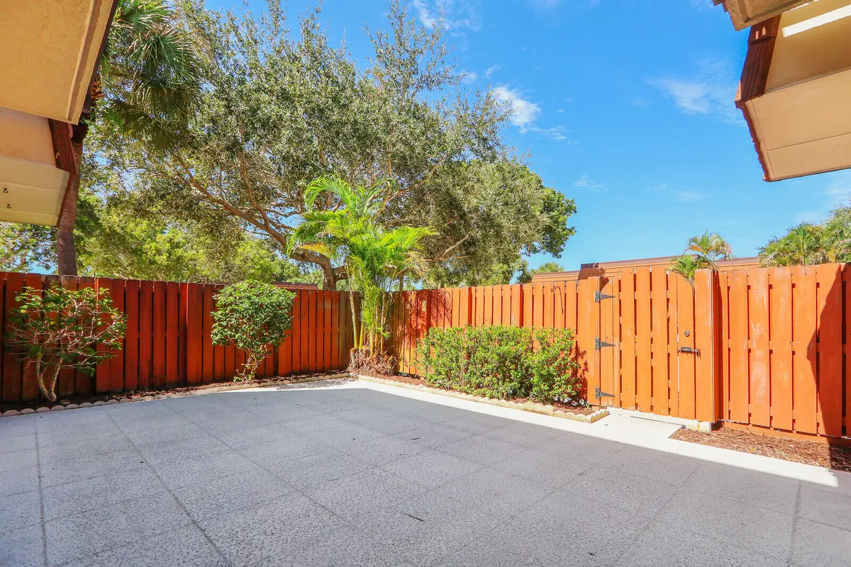 06_Image_6_mls at 3054 30TH Court, Jupiter