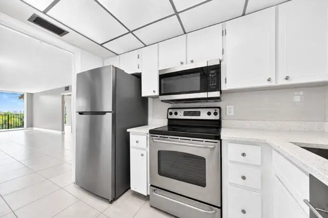 Kitchen at 1410 S FEDERAL Highway 303, Lake Worth Beach