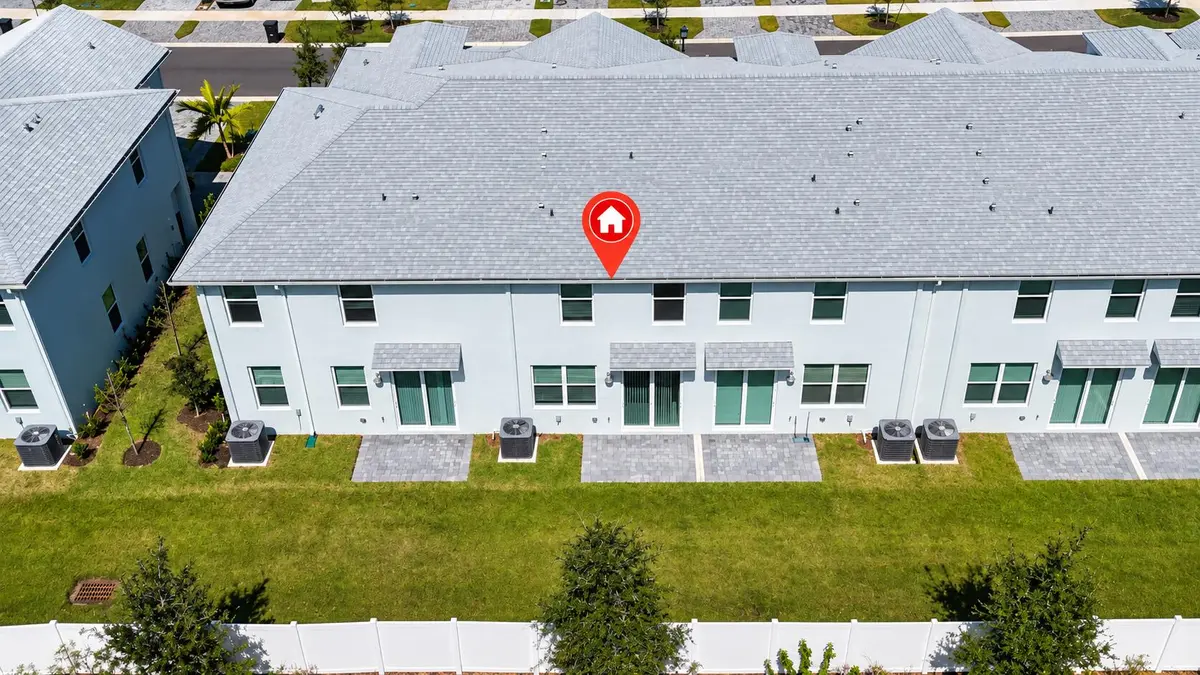 back 9d6-cddec7522240 at 646 SALISBURY Circle, Fort Pierce