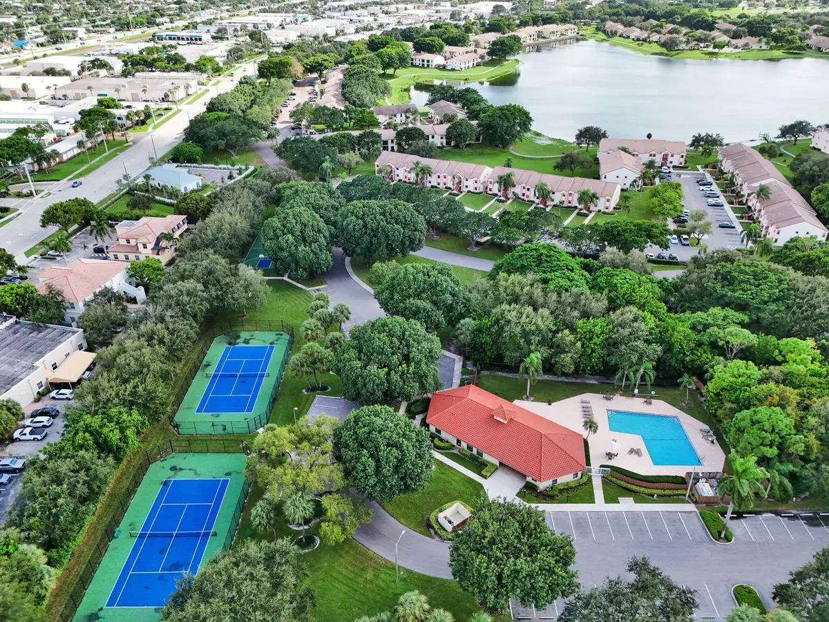 13-web-or-mls-CAM_20261002160246_0024_W at 300 Palmwood Place P206, Boca Raton