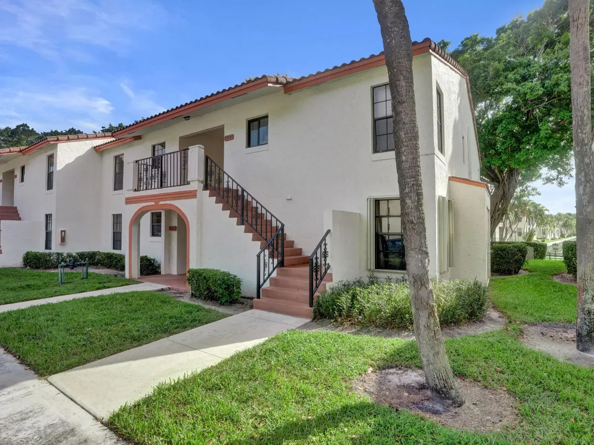 18-web-or-mls-DSC02634 at 300 Palmwood Place P206, Boca Raton