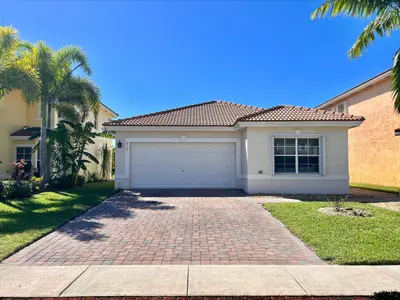 6129 Adriatic Way 6129, West Palm Beach – Single Family Residence for rent