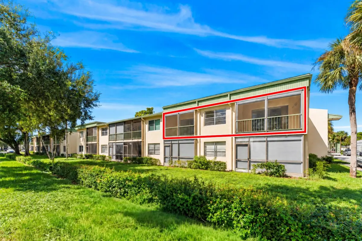 Bright red outline highlights corner uni at 4148 NW 90th Avenue 201, Coral Springs