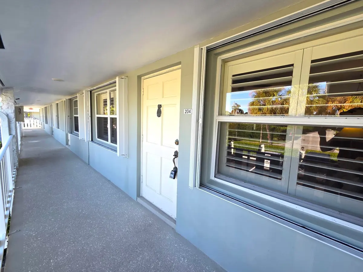5550 N Ocean Boulevard 204, Ocean Ridge, FL – photo 2