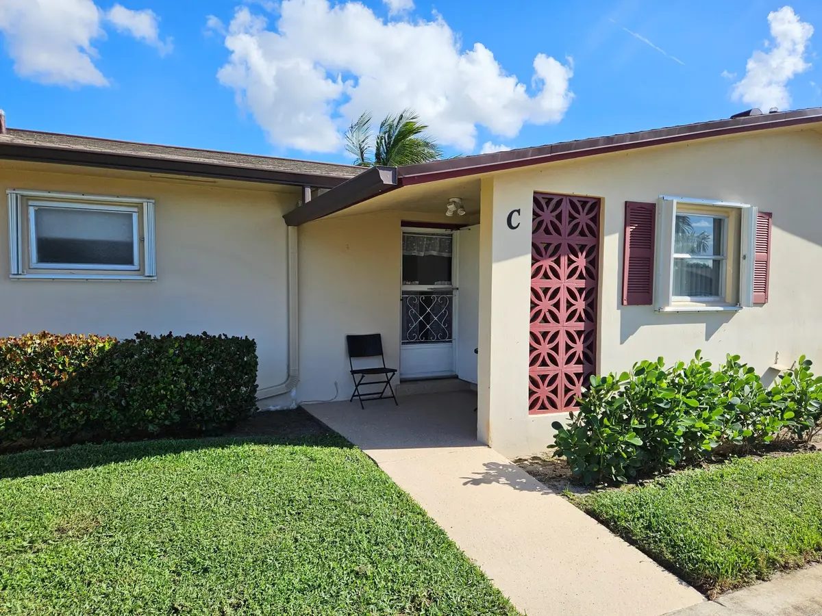 20251222_133124 at 2950 CROSLEY Drive C, West Palm Beach