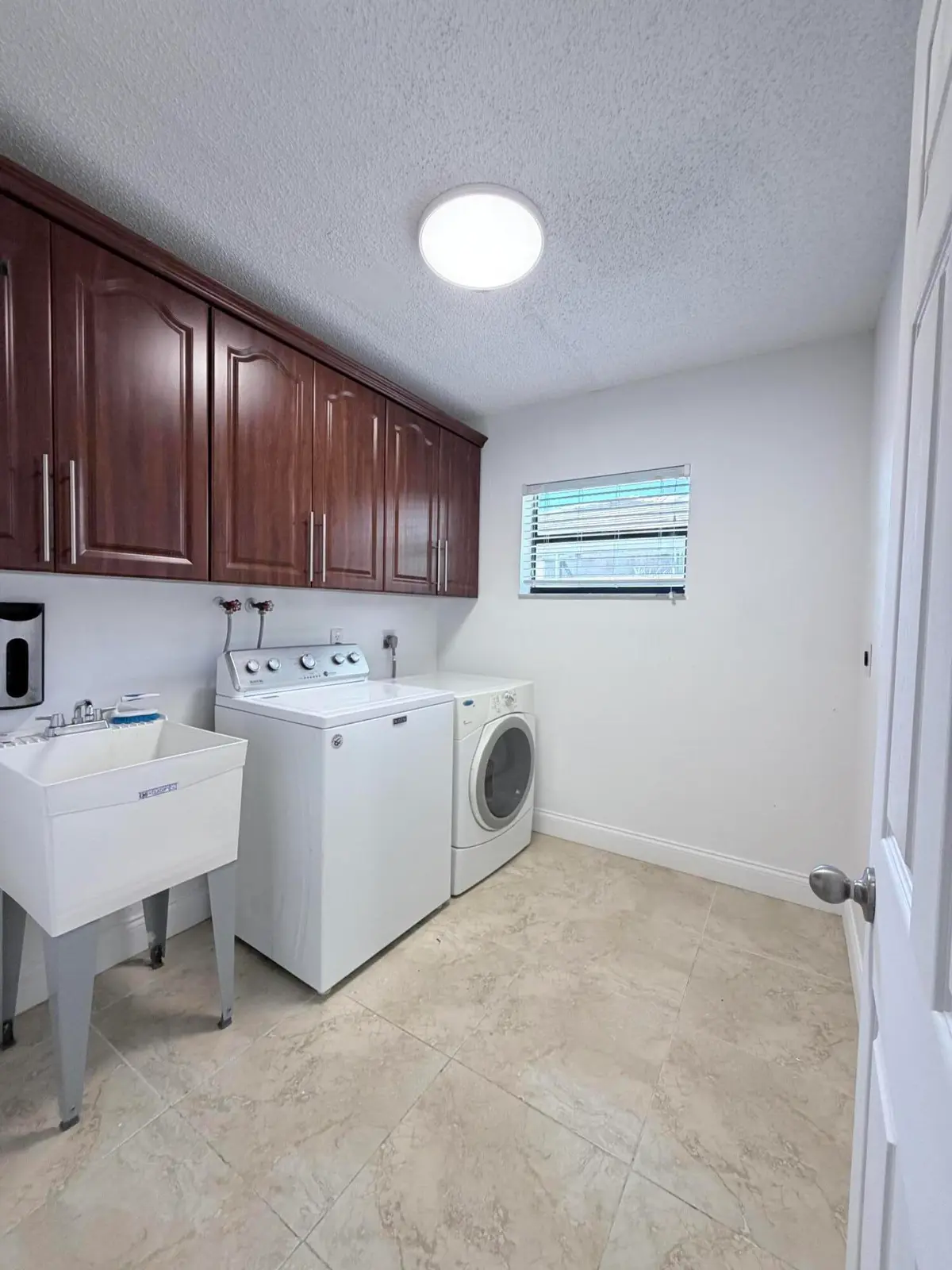 IMG_3152 at 9978 NW 19TH Street, Coral Springs