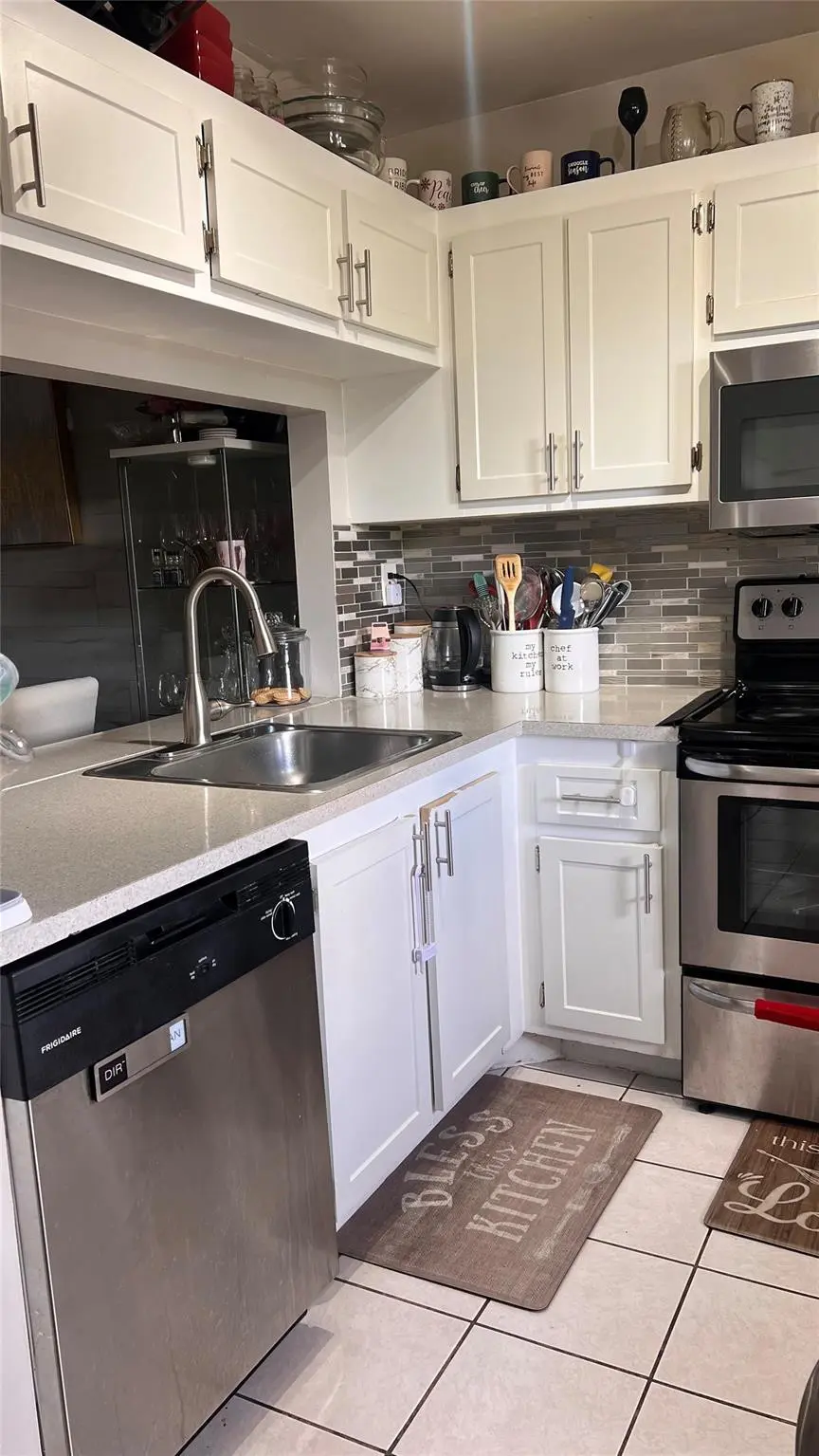 Photo 3 at 10545 NW 10TH Street 203, Pembroke Pines
