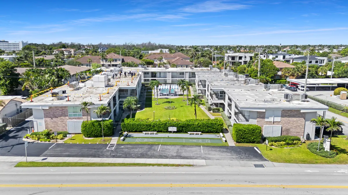 DJI_20261010120510_0965_D at 633 NE 21ST Avenue 6B, Deerfield Beach