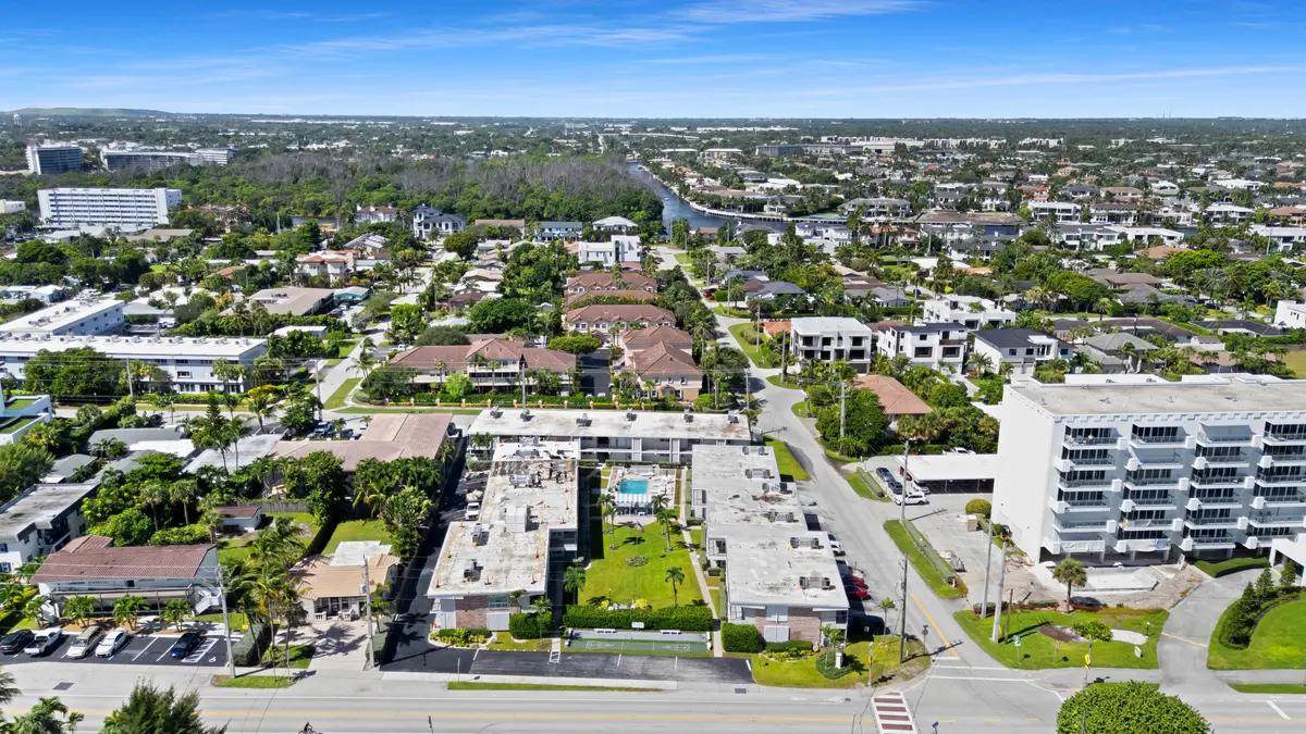 DJI_20261010120534_0968_D at 633 NE 21ST Avenue 6B, Deerfield Beach