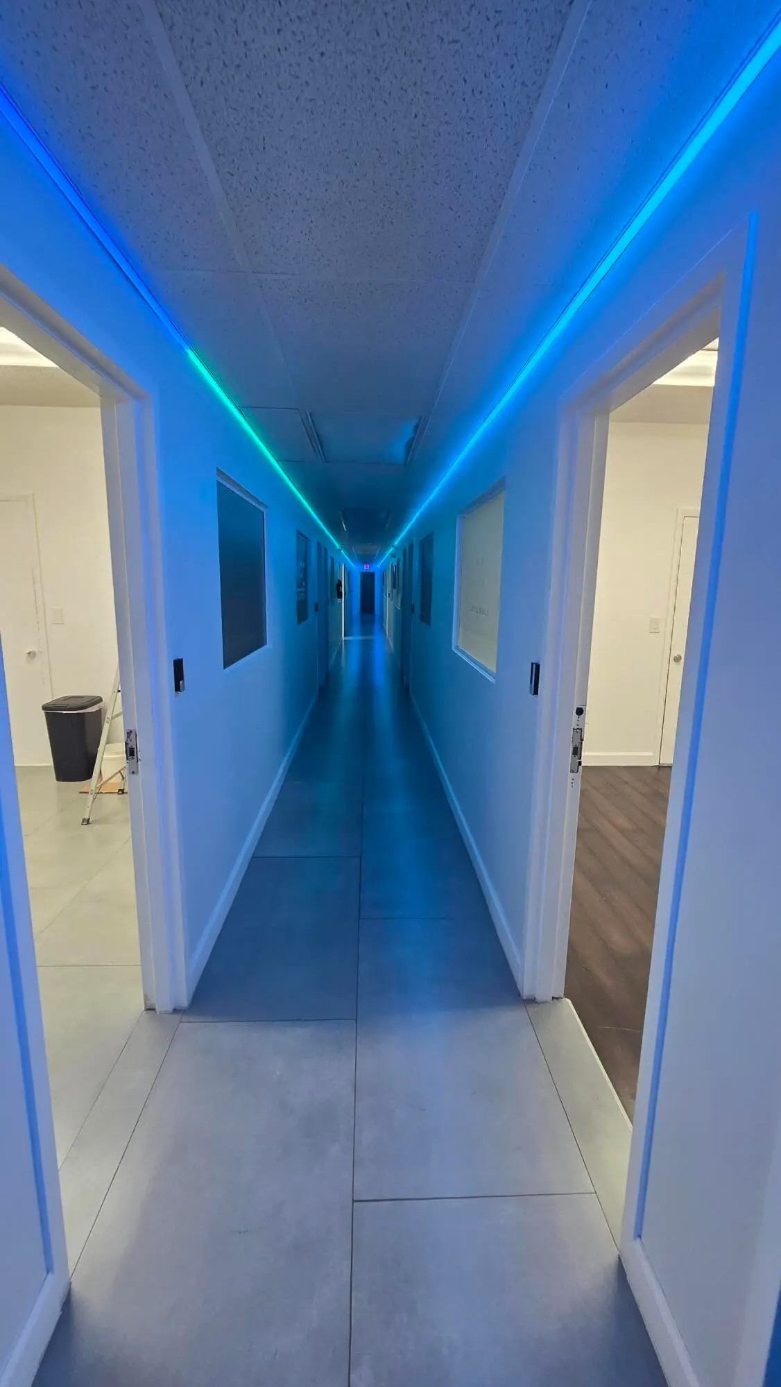 Hallway at 1918 HARRISON Street 213, Hollywood