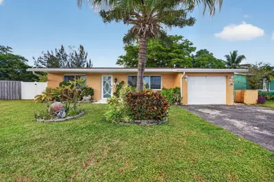 9877 NW 26TH Place, Sunrise – Single Family Residence for sale
