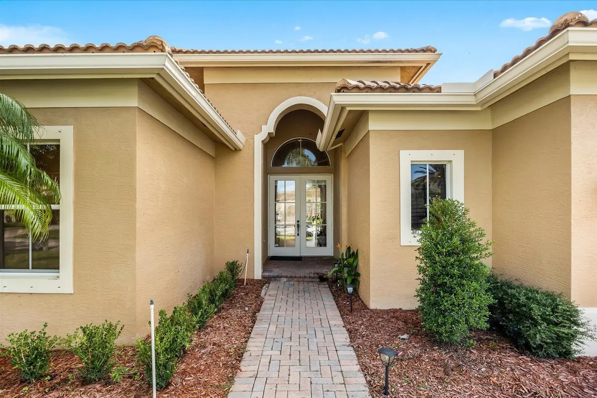 Front of House at 1180 AMETHYST Drive, Vero Beach