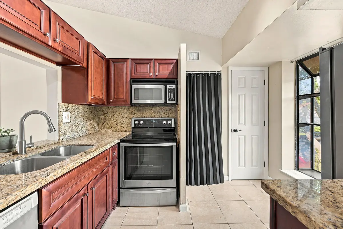 04_dsc_1764 at 717 Gardens Drive 206, Pompano Beach