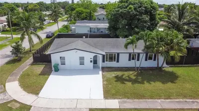 11872 SW 196TH Terrace, Miami – Single Family Residence for sale