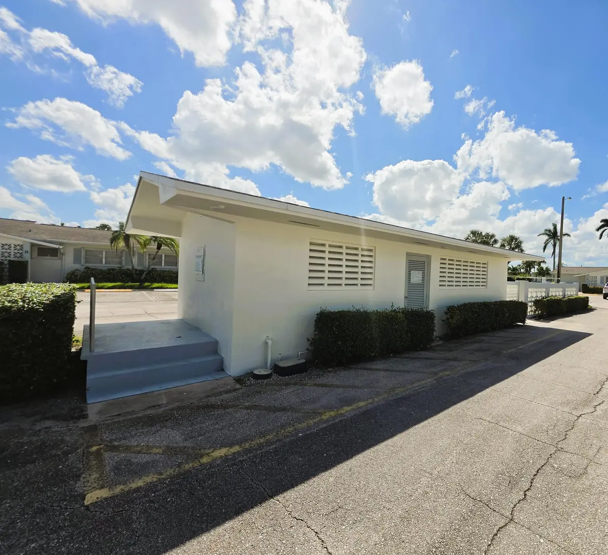 Laundry Building at 2747 Dudley Drive C, West Palm Beach