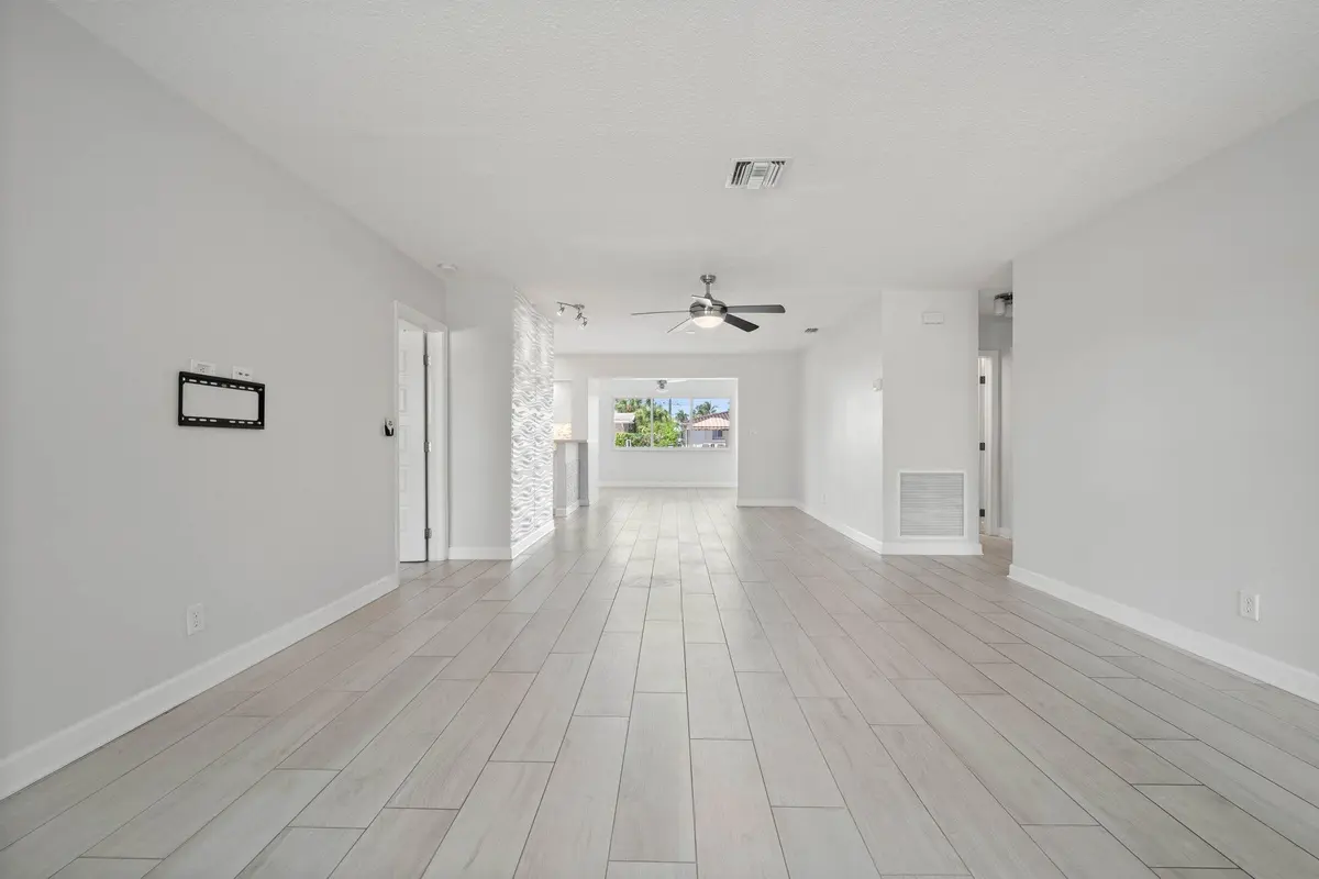 2255 SE 12th St Pompano Beach-14 at 2265 SE 12TH Street, Pompano Beach