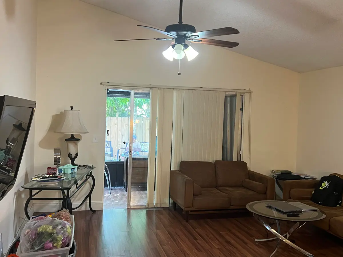Gilbert photo4 at 5722 DEWBERRY Way, West Palm Beach
