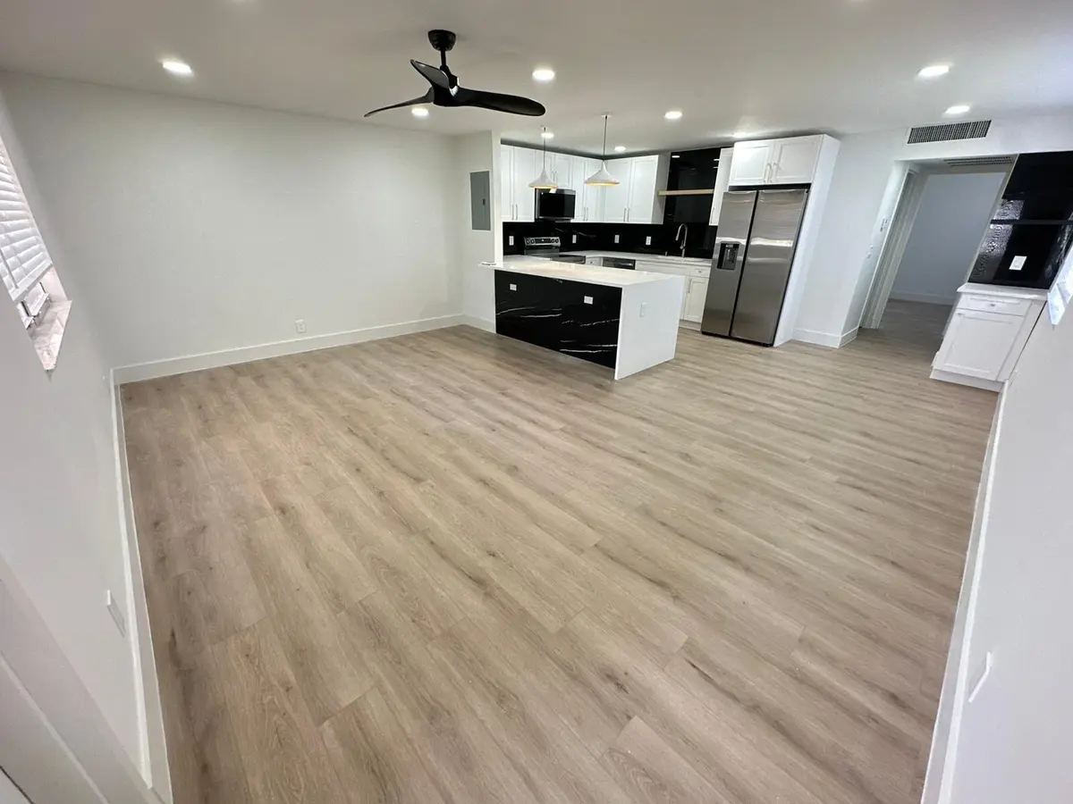 4a27ad8c-db28-4adc-8899-eabe84632f1e 2 at 295 BRITTANY G Avenue 295, Delray Beach