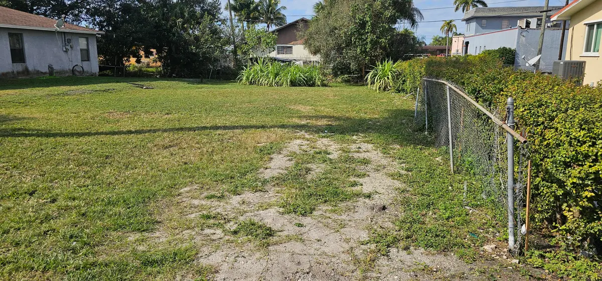 526 SW 2nd st Belle Glage at 536 SW 2ND Street, Belle Glade