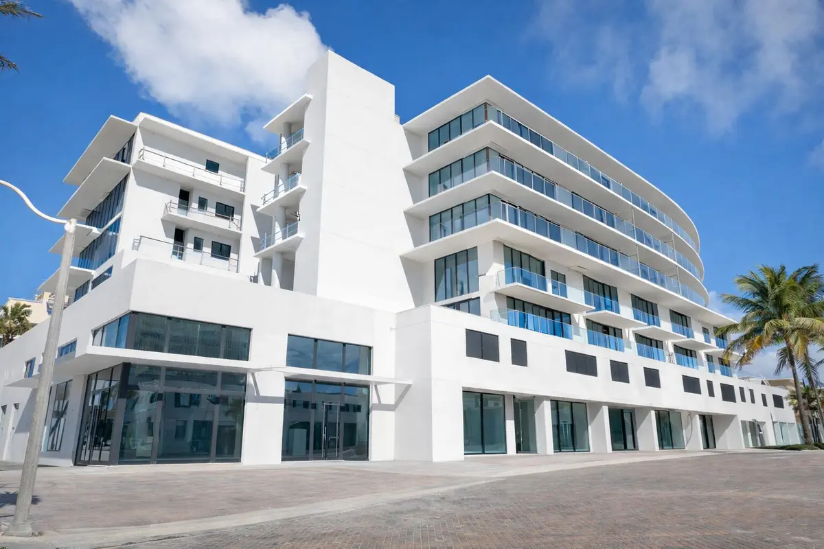 Eturna Building Front at 3319 N Ocean Drive TH6, Hollywood