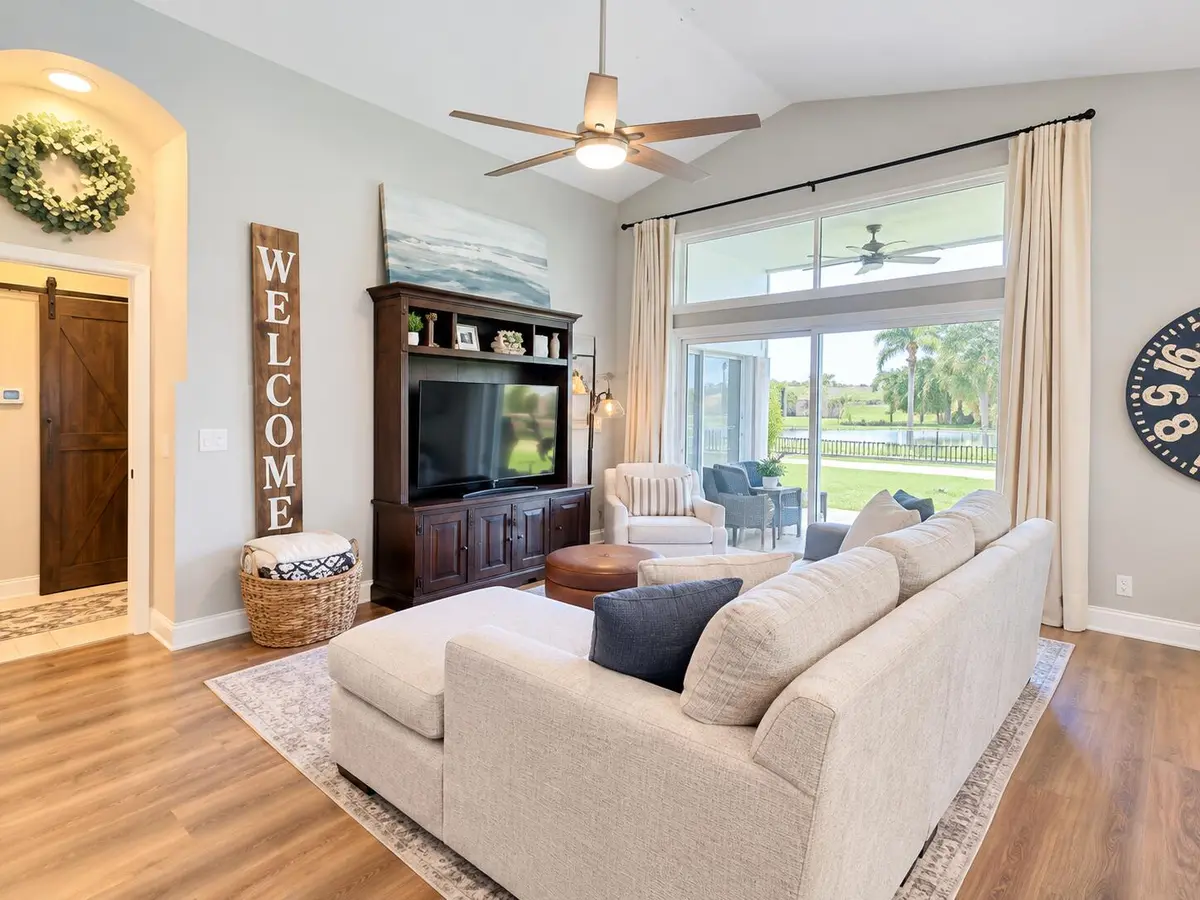 Living/Kitchen Area at 3645 Miramontes Circle, Wellington