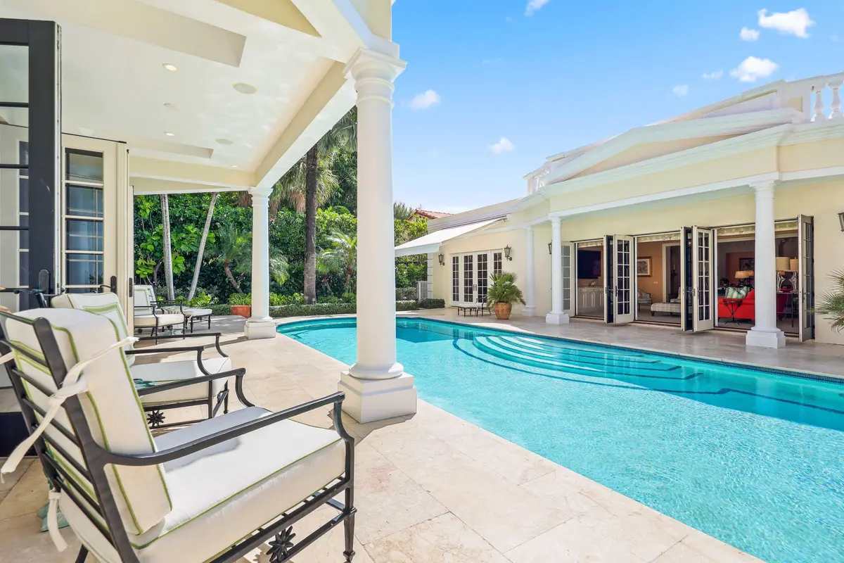 7 - Pool at 133 BRAZILIAN Avenue, Palm Beach