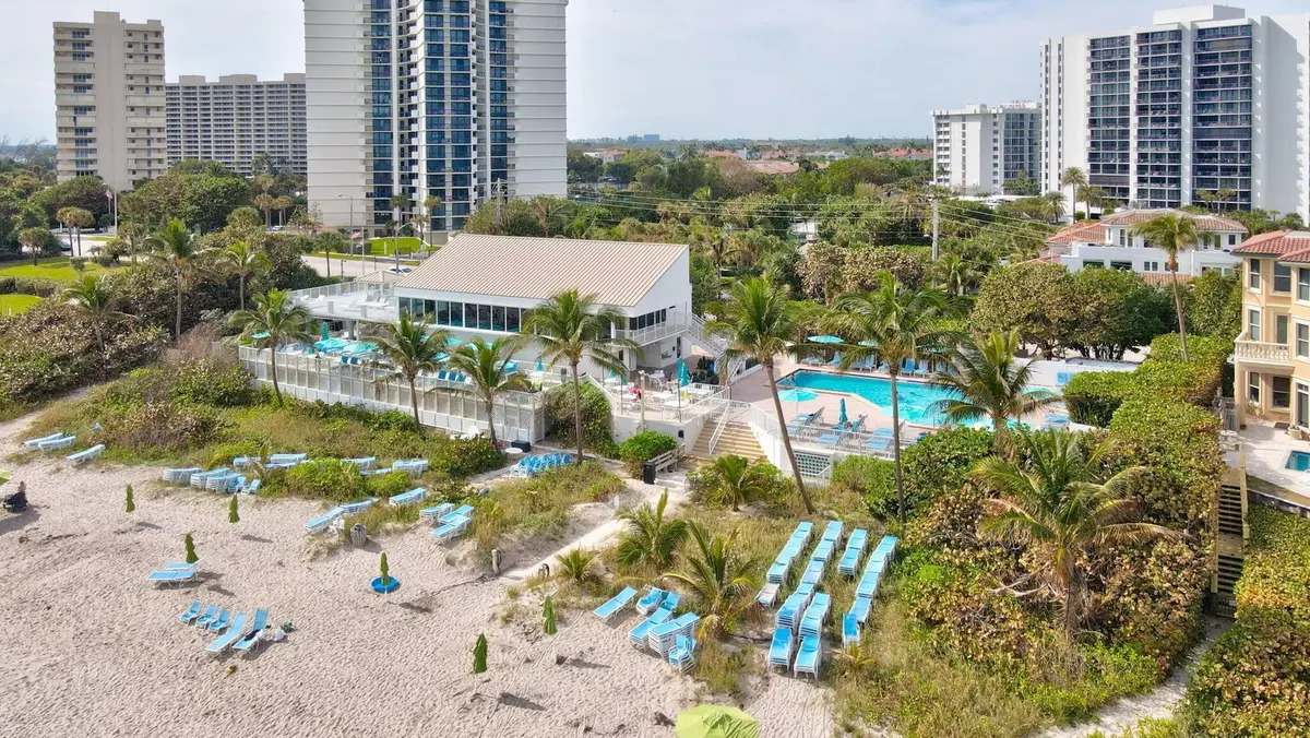 Photo 3 at 4750 S OCEAN Boulevard 112, Highland Beach