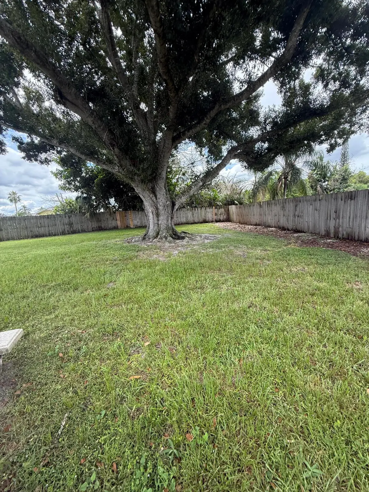 IMG_8779 at 142 NE BRACKEN Road, Port St. Lucie
