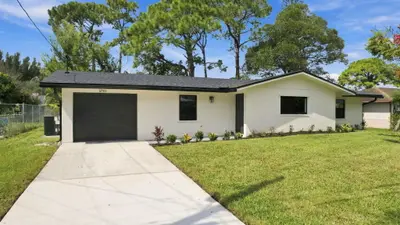 5701 MYRTLE Drive, Fort Pierce – Single Family Residence for rent