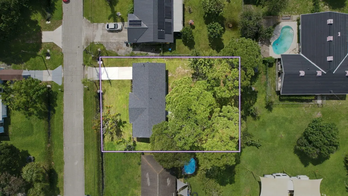 hbhh at 5701 MYRTLE Drive, Fort Pierce