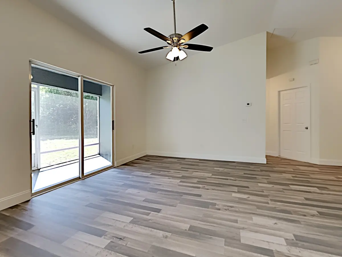 1000007.2052 Se Heathwood Circle.Photo_8 at 2052 SE HEATHWOOD Circle, Port St. Lucie
