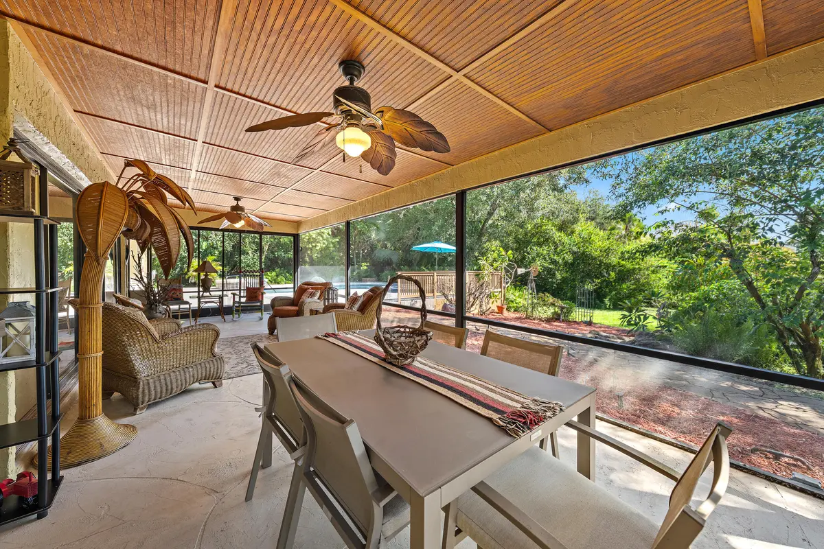 Screened Lanai at 15606 87th Trail, Palm Beach Gardens